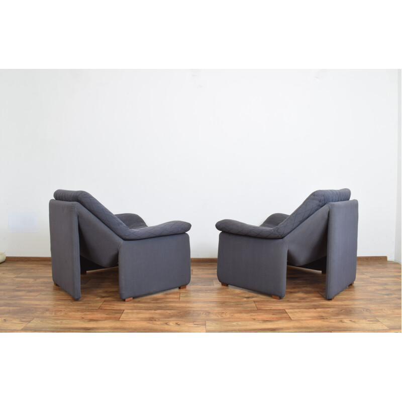 Pair of mid century lounge chairs by Pierre Paulin for Artifort, Netherlands 1970s