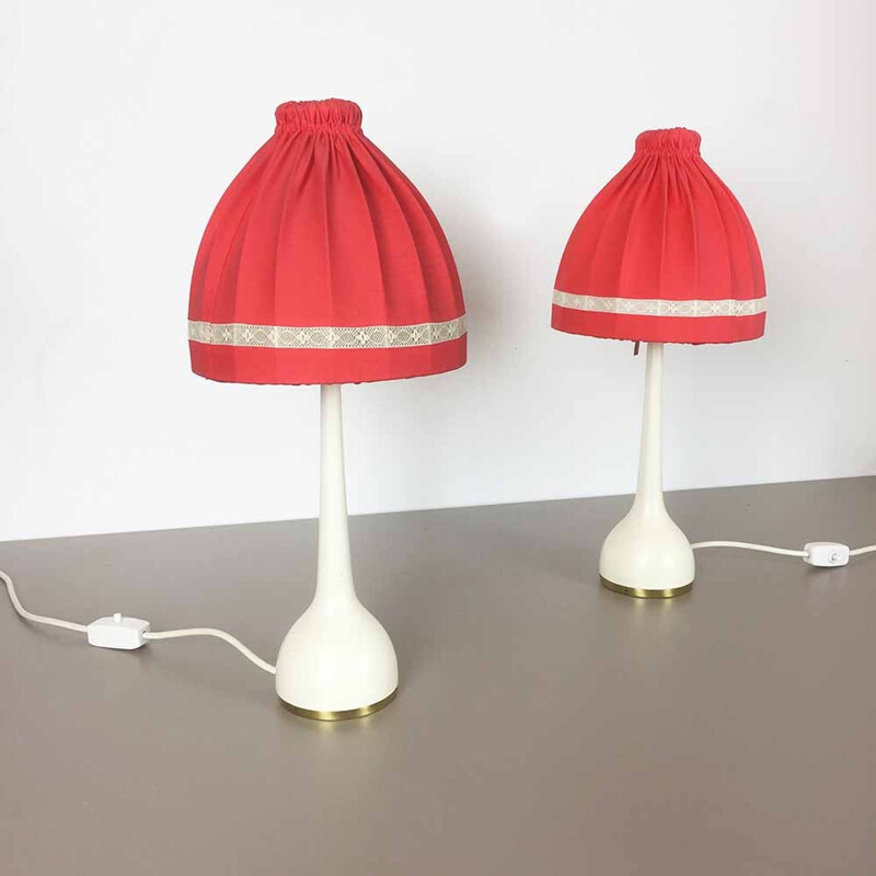 Paire de lampes de table scandinaves AB Markaryd en tissu rouge, Hans Agne JAKOBSSON - 1960