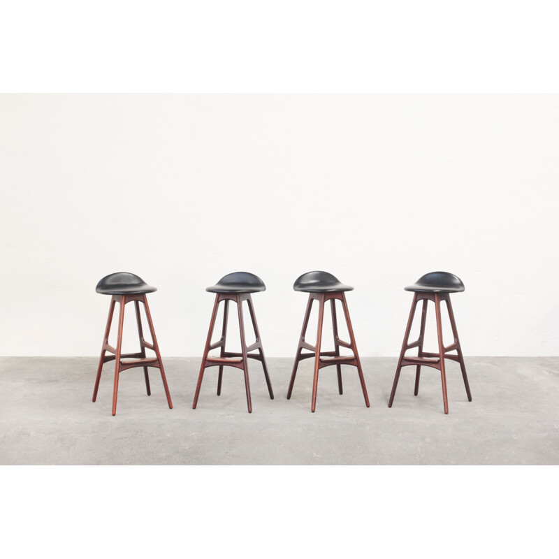 Ensemble de 4 tabourets de bar vintage par Erik Buch pour Odense Mobelfarik, Danemark 1960