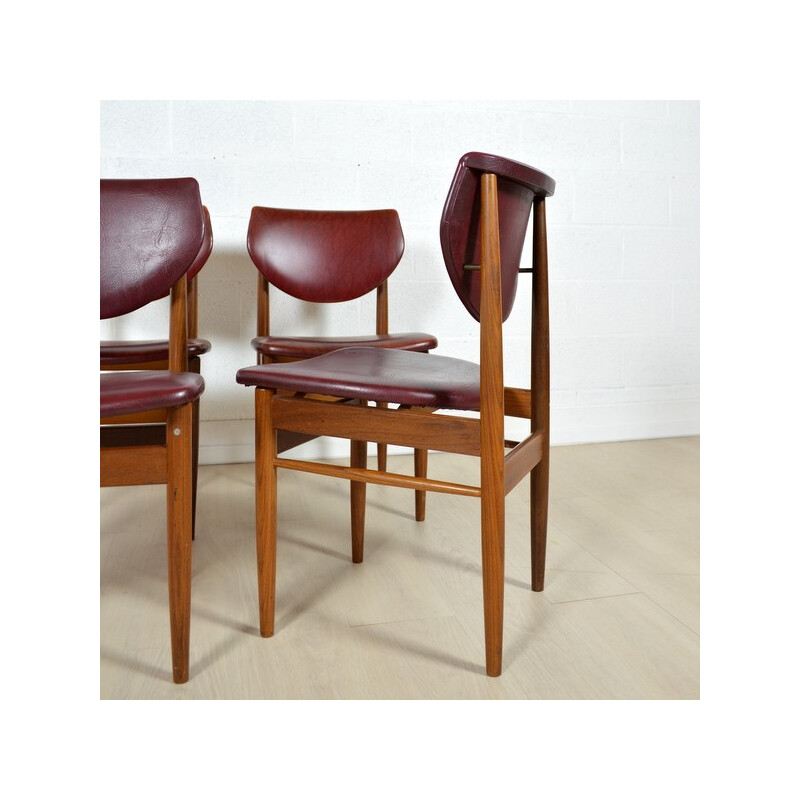 Suite de 4 chaises Wébé en skaï et bois, Louis VAN TEEFFELEN - 1960