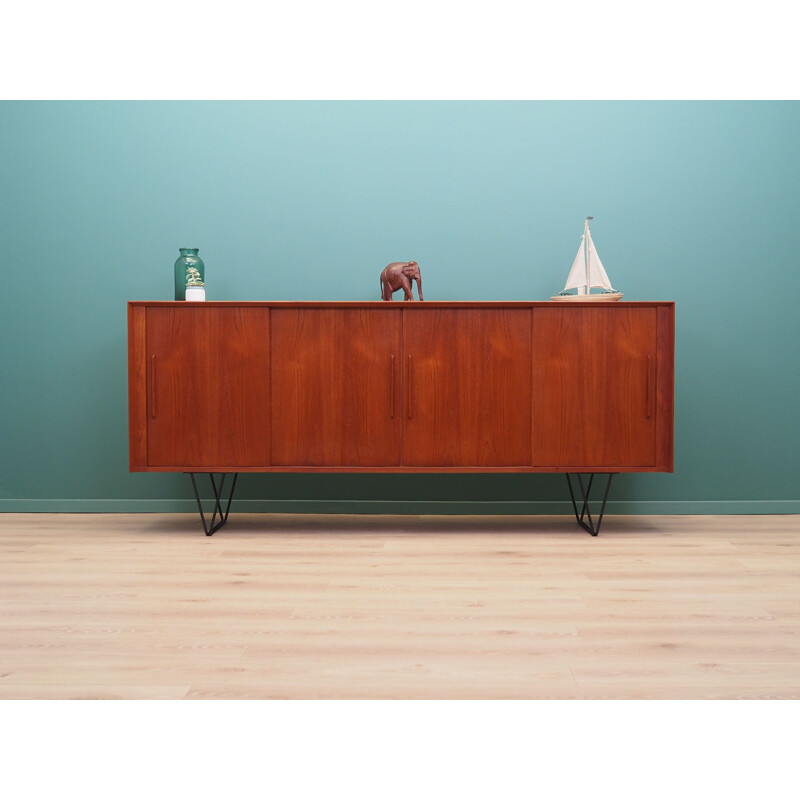 Mid-century teak veneer sideboard, Denmark 1970s