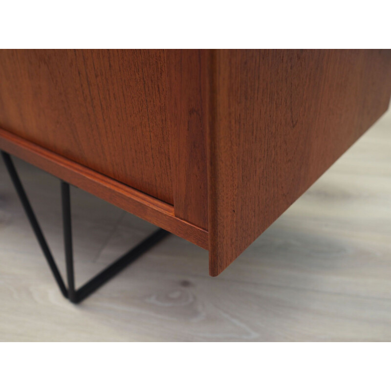 Mid-century teak veneer sideboard, Denmark 1970s