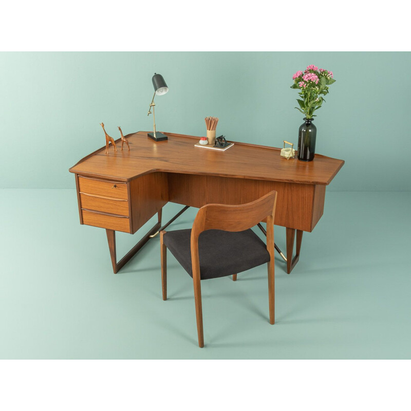 Mid-century Boomerang desk by Peter Løvig Nielsen, Denmark 1960s