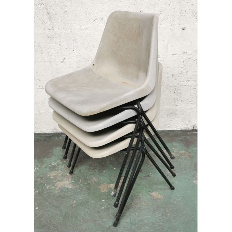 Suite de 4 chaises vintage par Robin Day Polyprop