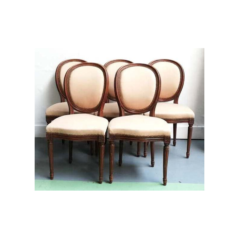 Set of 5 Louis XVI style medallion chairs in wood