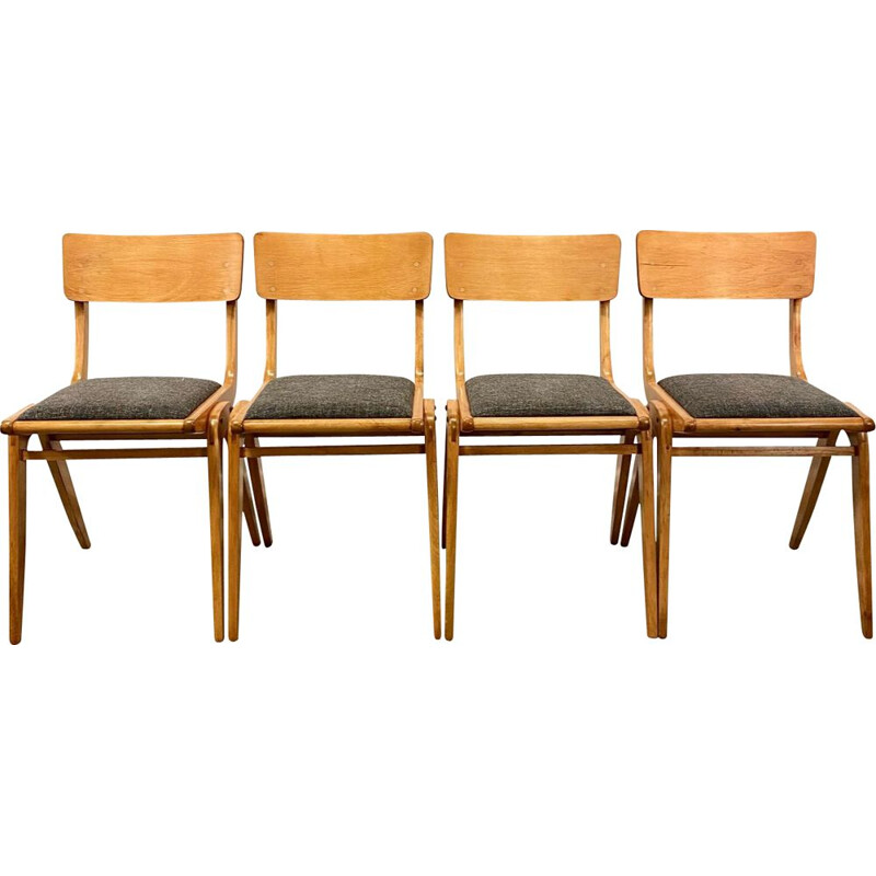 Conjunto de 4 cadeiras de bumerangue vintage em faia 60 de Gościcińska Fabryka Mebli