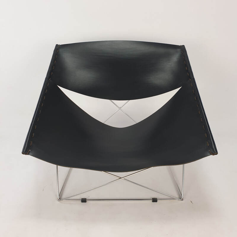 Mid-century F675 Butterfly lounge chair by Pierre Paulin for Artifort, Holland 1980s