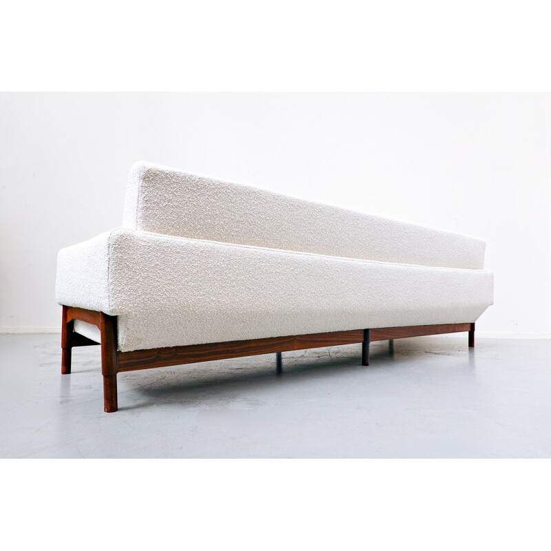 Mid-century walnut and white wool sofa by Sapiroti, Italy 1960s