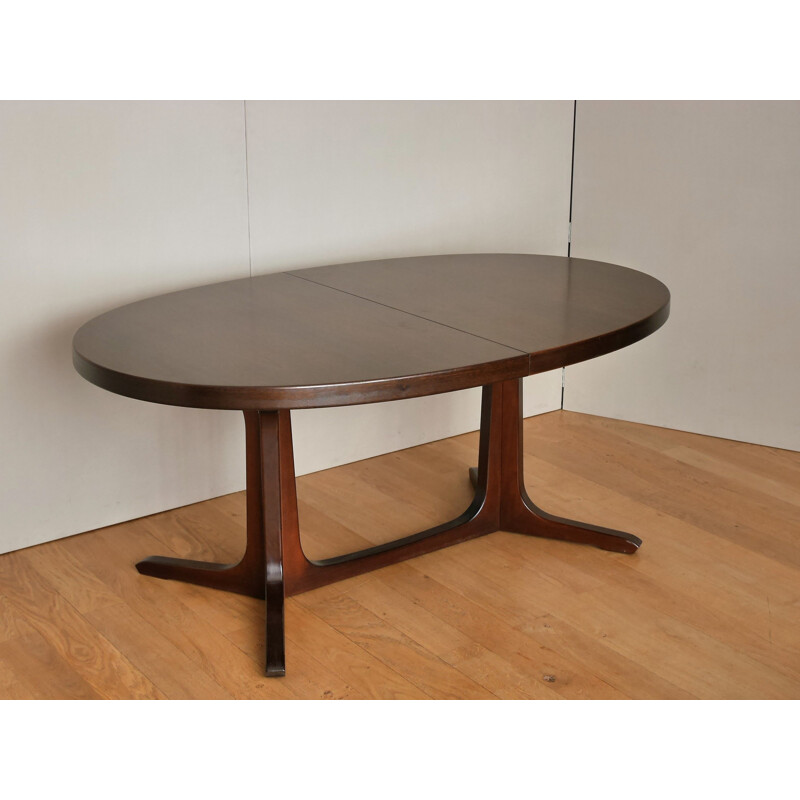 Scandinavian vintage oval table with 2 extensions leaves in elm, 1960s