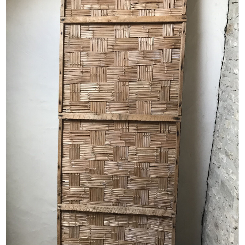 Barandilla vintage de bambú hecha a mano