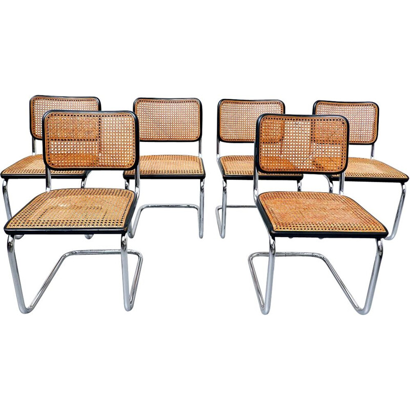 Set of 6 vintage bentwood chairs by Thonet