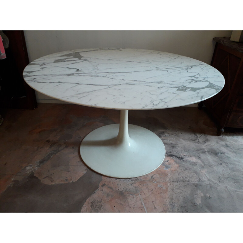 Vintage tulip dining table with Carrara marble top, 1960s