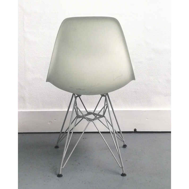 DSR vintage chair by Eames for Vitra