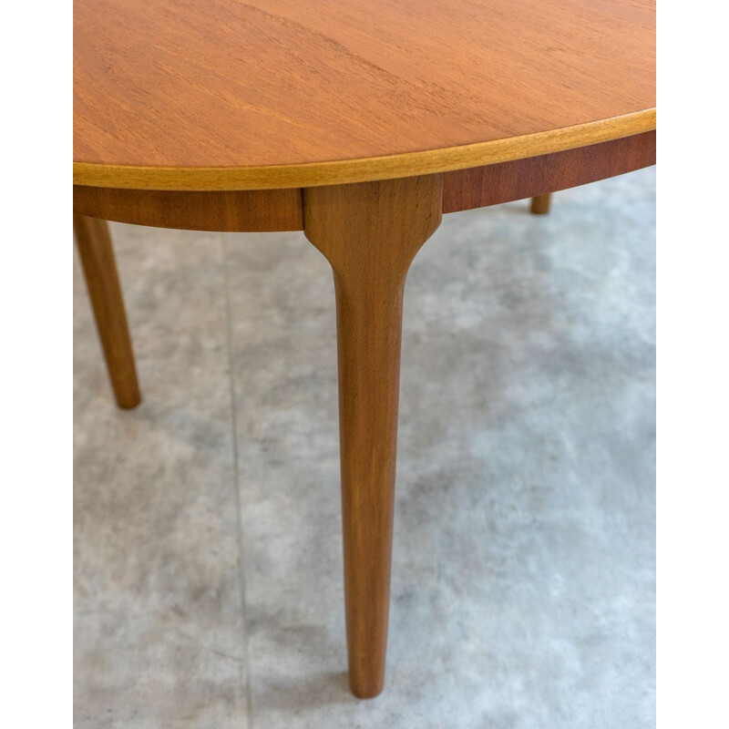 Mid century teak extendable dining table by Mcintosh, UK 1970s