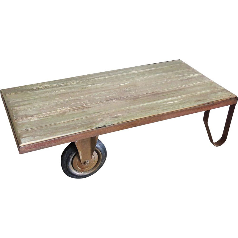 Industrial coffee table with one wheel