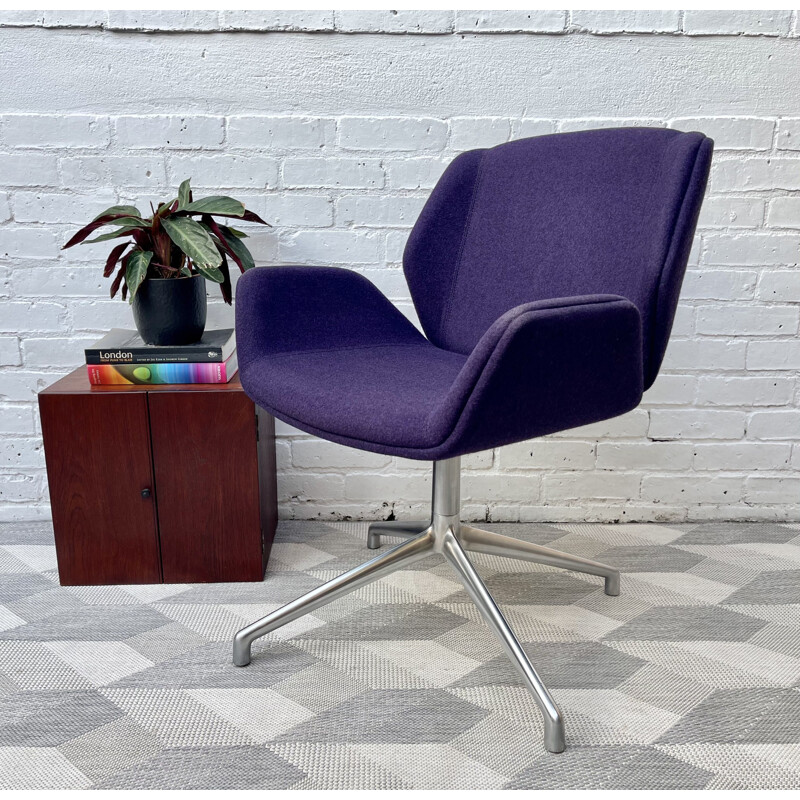 Fauteuil Kruze vintage pivotante violette par Boss Design pour David Fox, 2007