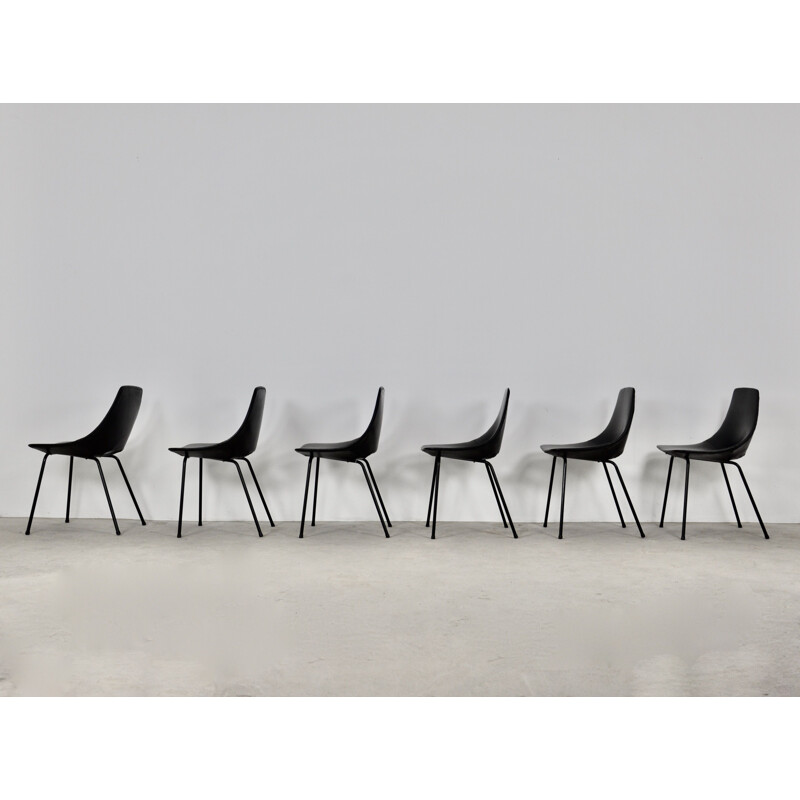 Set of 6 vintage black barrel chairs by Pierre Guariche for Steiner, 1950s