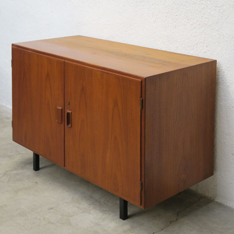 Scandinavian vintage teak sideboard for Søborg Møbelfabrik, Denmark 1960s