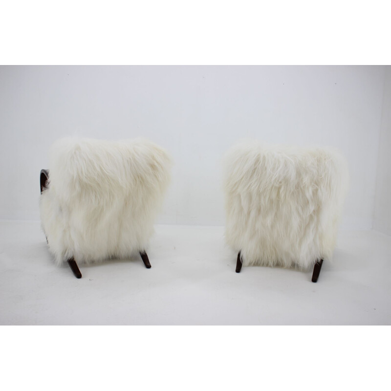 Pair of vintage H-269 armchairs in sheep skin upholstery by Jindrich Halabala, 1930s