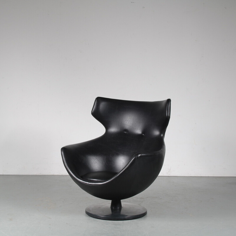 Mid century Jupiter lounge chair by Pierre Guariche for Meurop, Belgium 1970s