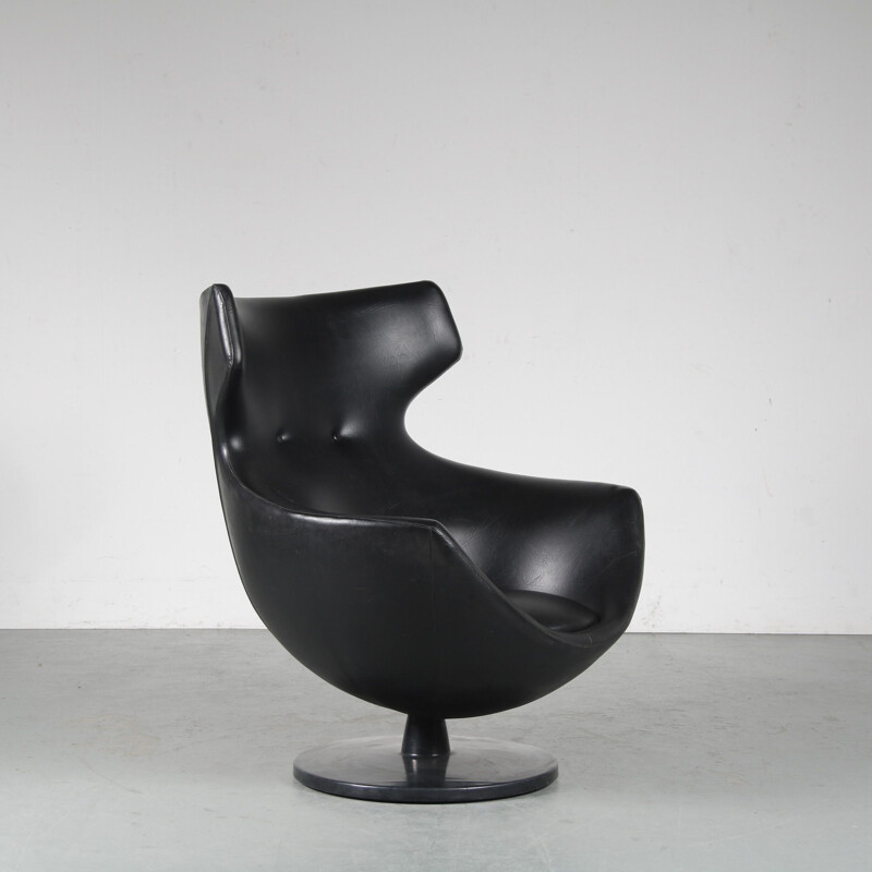 Mid century Jupiter lounge chair by Pierre Guariche for Meurop, Belgium 1970s