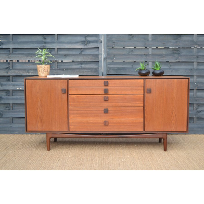 Vintage teakhouten dressoir van Kofod Larsen voor G-plan