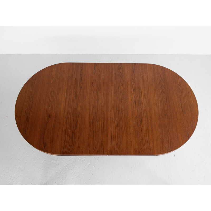 Mid century round dining table in teak by Severin Hansen for Haslev, Denmark 1960s