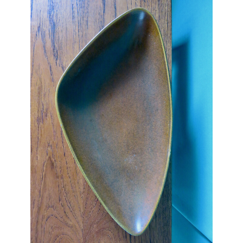 Vintage triangular ceramic dish by Gunnar Nylund, Sweden 1960