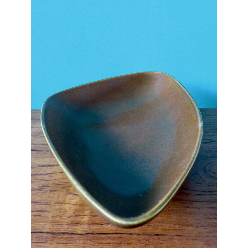 Vintage triangular ceramic dish by Gunnar Nylund, Sweden 1960