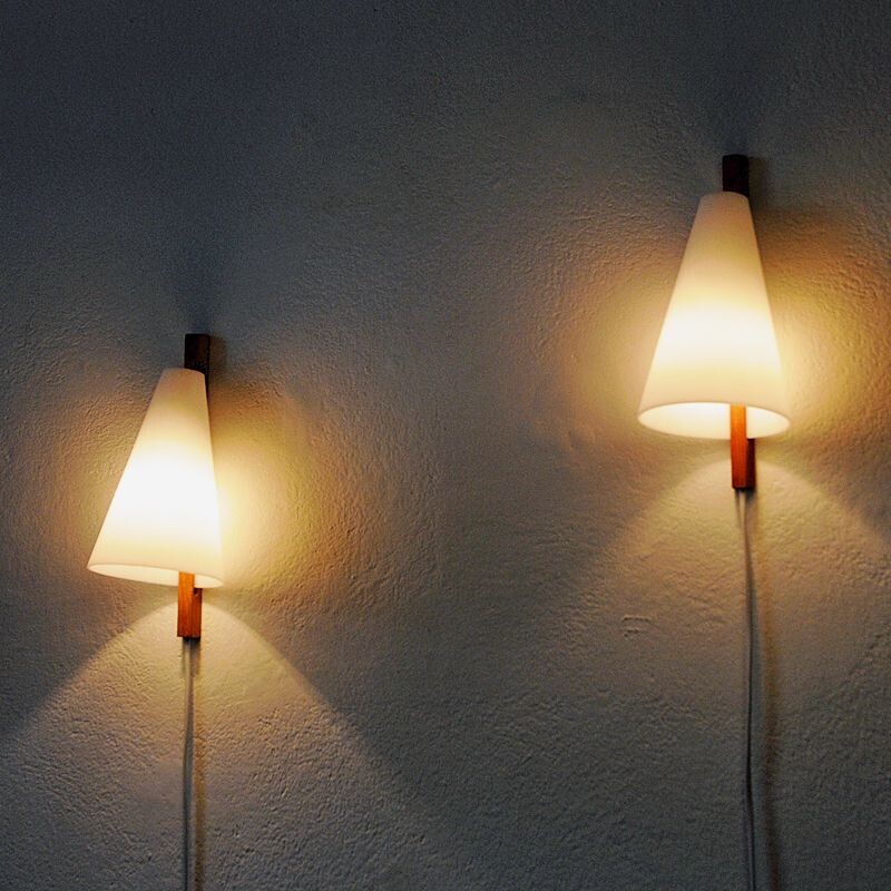 Pair of teak and acrylic wall lamps by Hans-Agne Jakobsson, Sweden 1950s