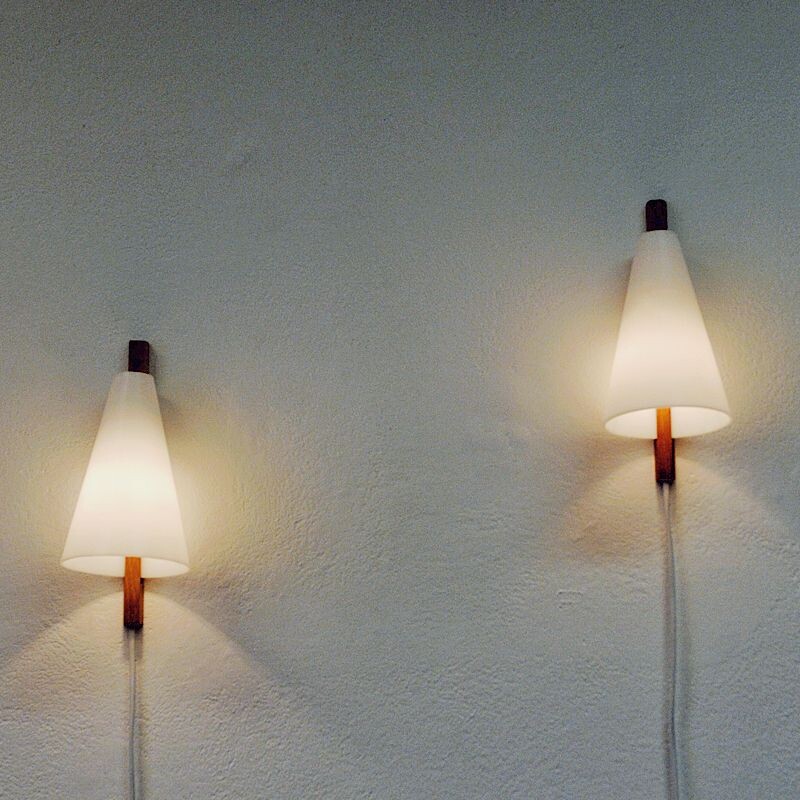 Pair of teak and acrylic wall lamps by Hans-Agne Jakobsson, Sweden 1950s