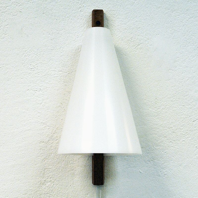 Pair of teak and acrylic wall lamps by Hans-Agne Jakobsson, Sweden 1950s