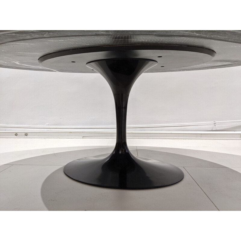 Marquina black marble vintage tulip table by Eero Saarinen for Knoll