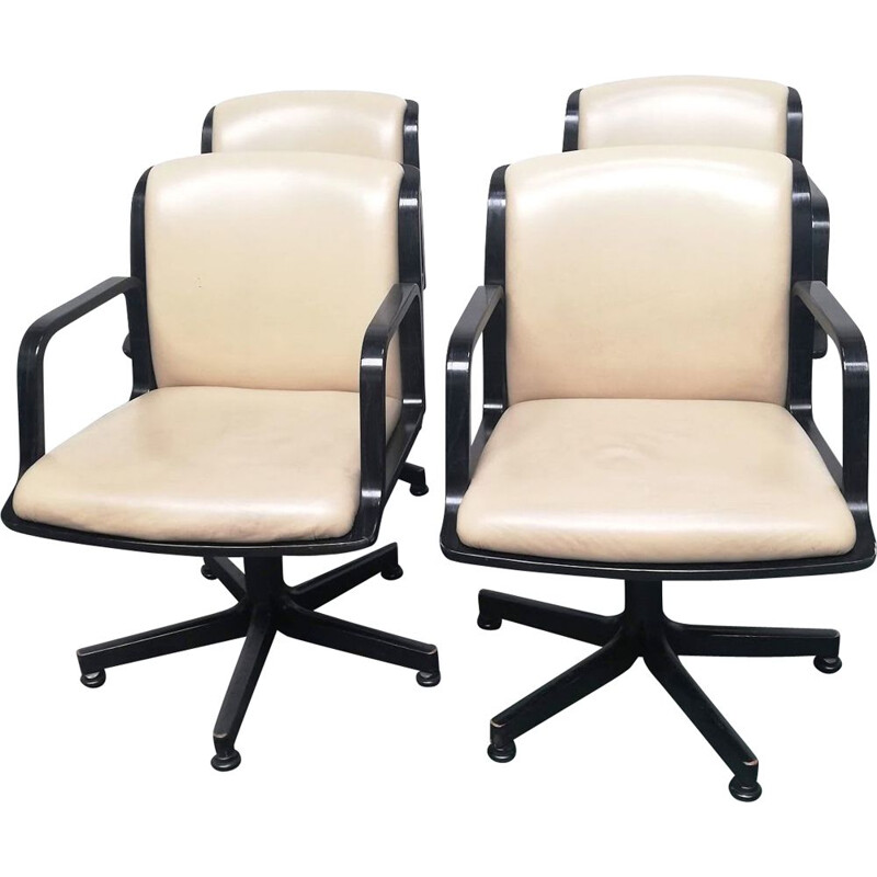 Conjunto de 4 cadeiras de escritório vintage da Comforto