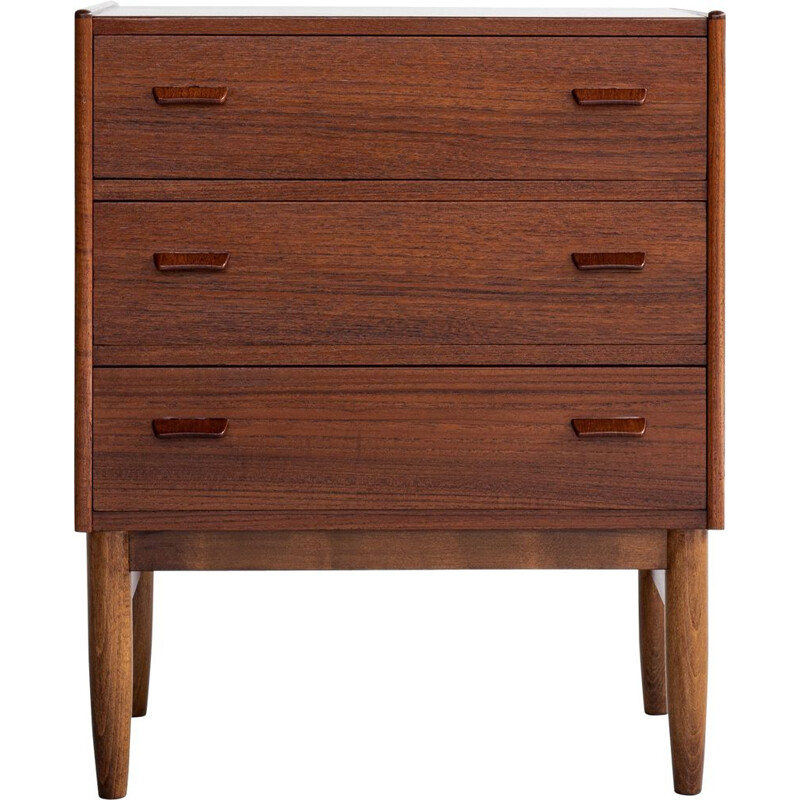 Mid century chest of 3 drawers in teak by Carl Aage Skov for Munch, Denmark 1960s