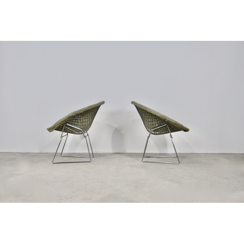 Vintage diamond chairs by Harry Bertoia for Knoll, 1970s