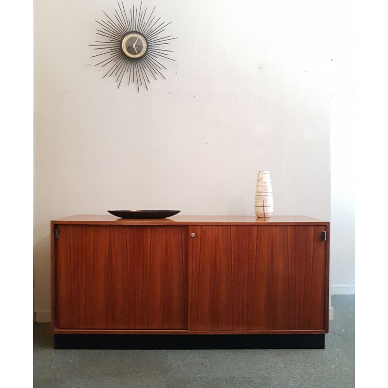 Vintage rosewood sideboard by Florence Knoll