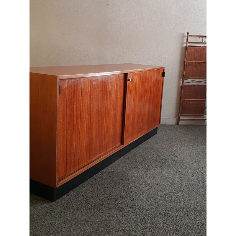 Vintage rosewood sideboard by Florence Knoll