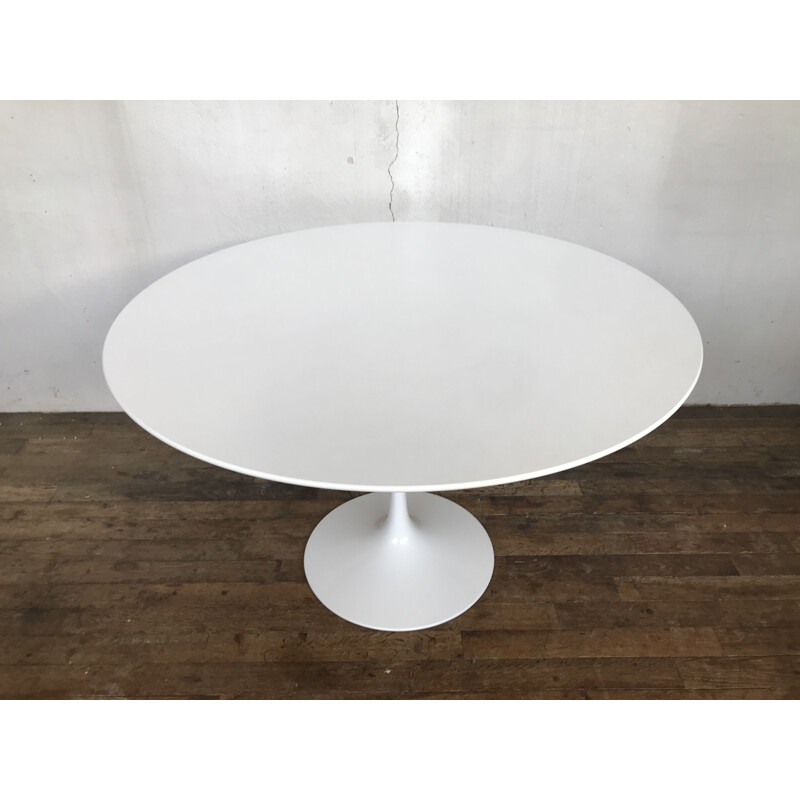 Tavolo vintage tulipano 120 cm in melamina di Eero Saarinen per Knoll international