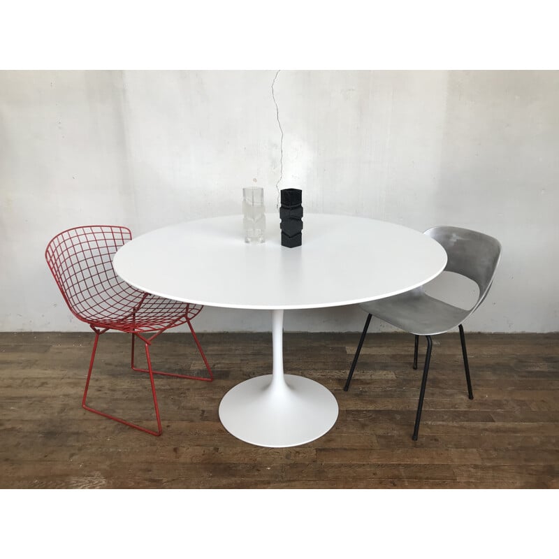 Tavolo vintage tulipano 120 cm in melamina di Eero Saarinen per Knoll international