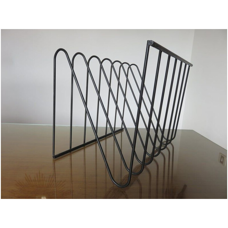 Vintage magazine rack in lacquered metal wire by François Arnal atelier A, 1970s