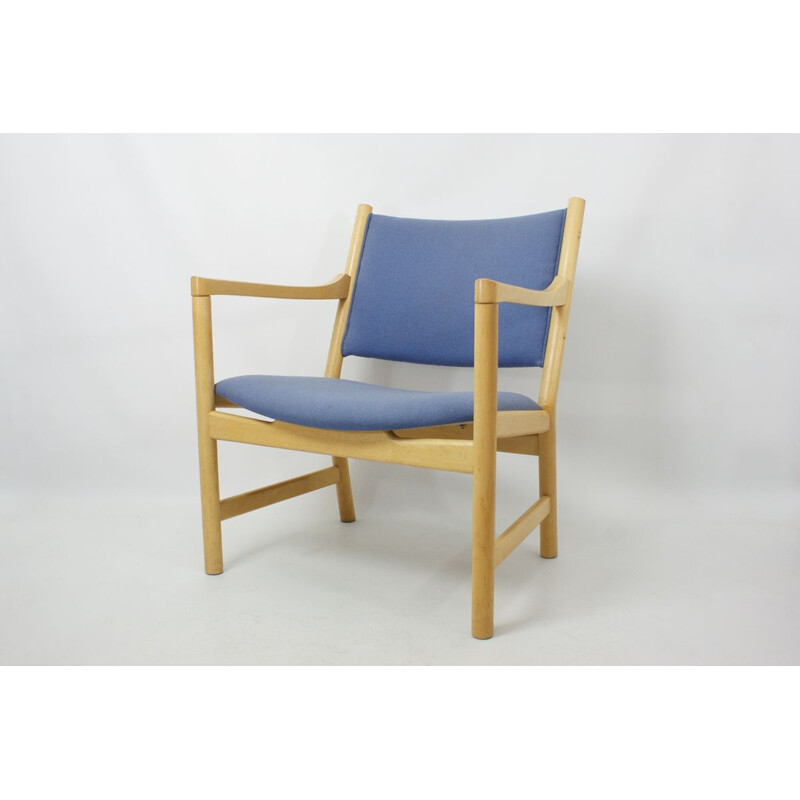 Mid century model CH52 armchair by Hans J. Wegner for Carl Hansen & Son