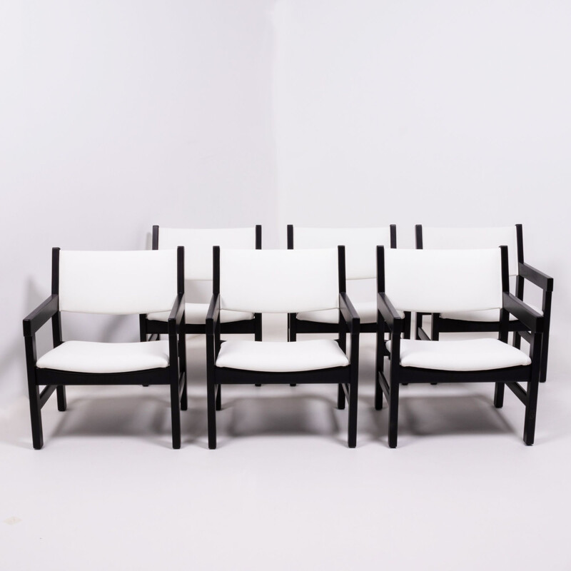 Conjunto de 6 cadeiras vintage em branco de Hans Wegner para GETAMA