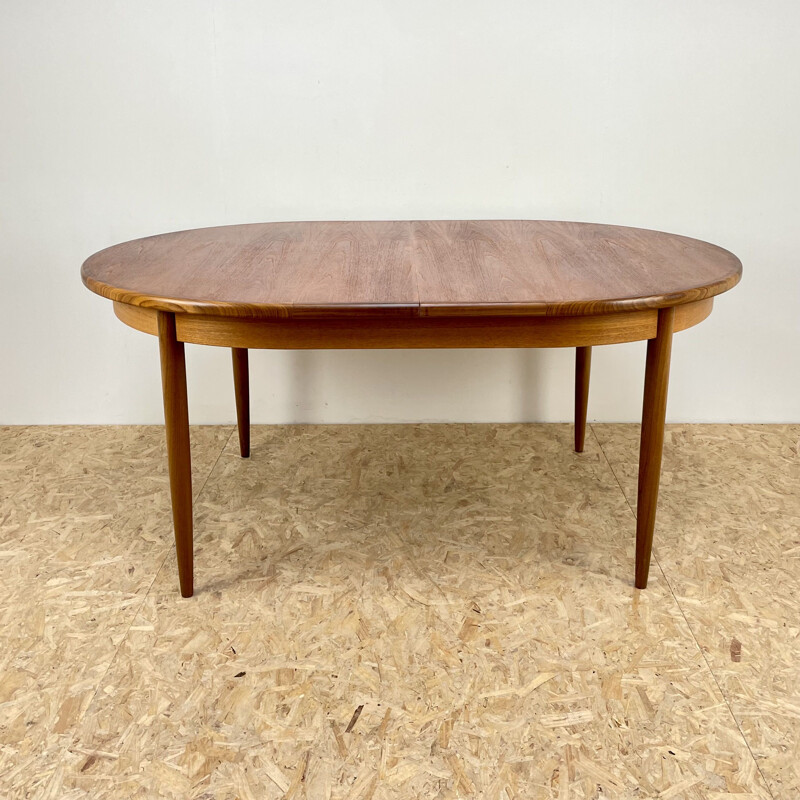 Mid century teak dining table by Victor Wilkins for G-Plan, 1960s