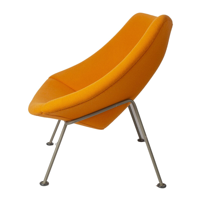 Vintage orange Oyster lounge chair by Pierre Paulin for Artifort