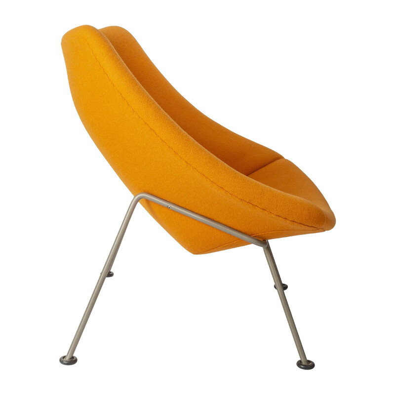 Vintage orange Oyster lounge chair by Pierre Paulin for Artifort