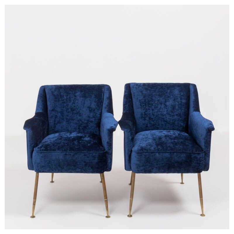 Pareja de sillones vintage de terciopelo azul y latón, camelia de Carlo Pagani para Arflex, 1951