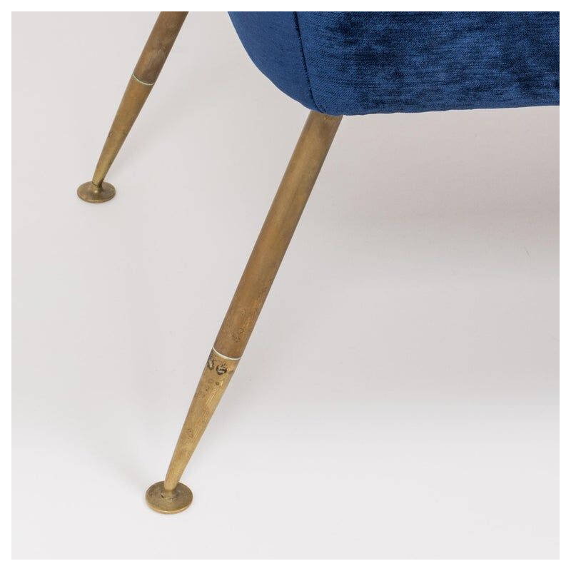 Vintage-Sesselpaar aus blauem Samt und Messing, camelia von Carlo Pagani für Arflex, 1951