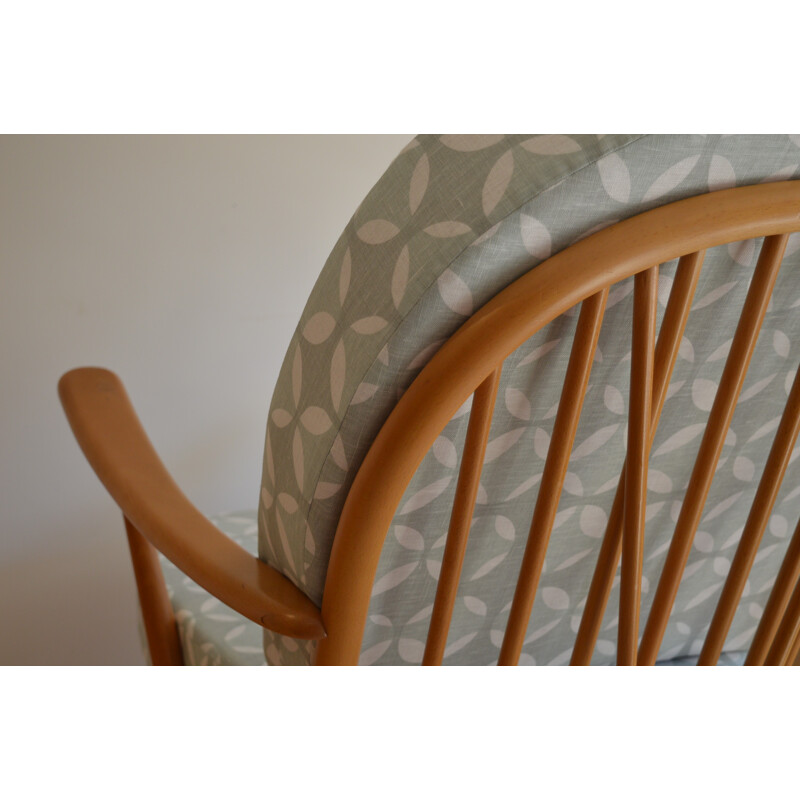 Ercol 203 armchair in grey and white fabric, Lucian ERCOLANI - 1960s