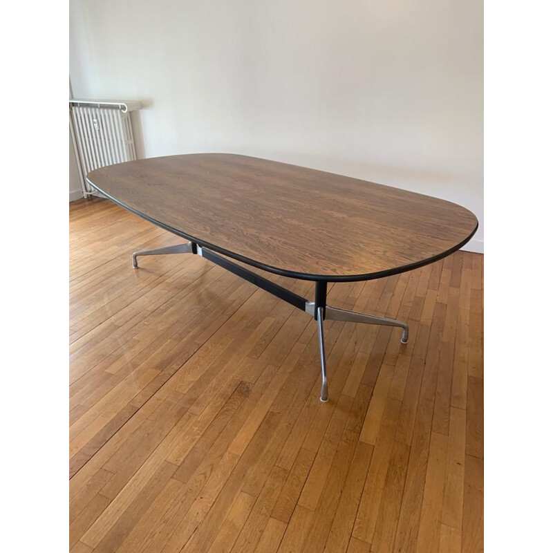 Vintage oval rosewood table by Charles and Ray Eames for Herman Miller